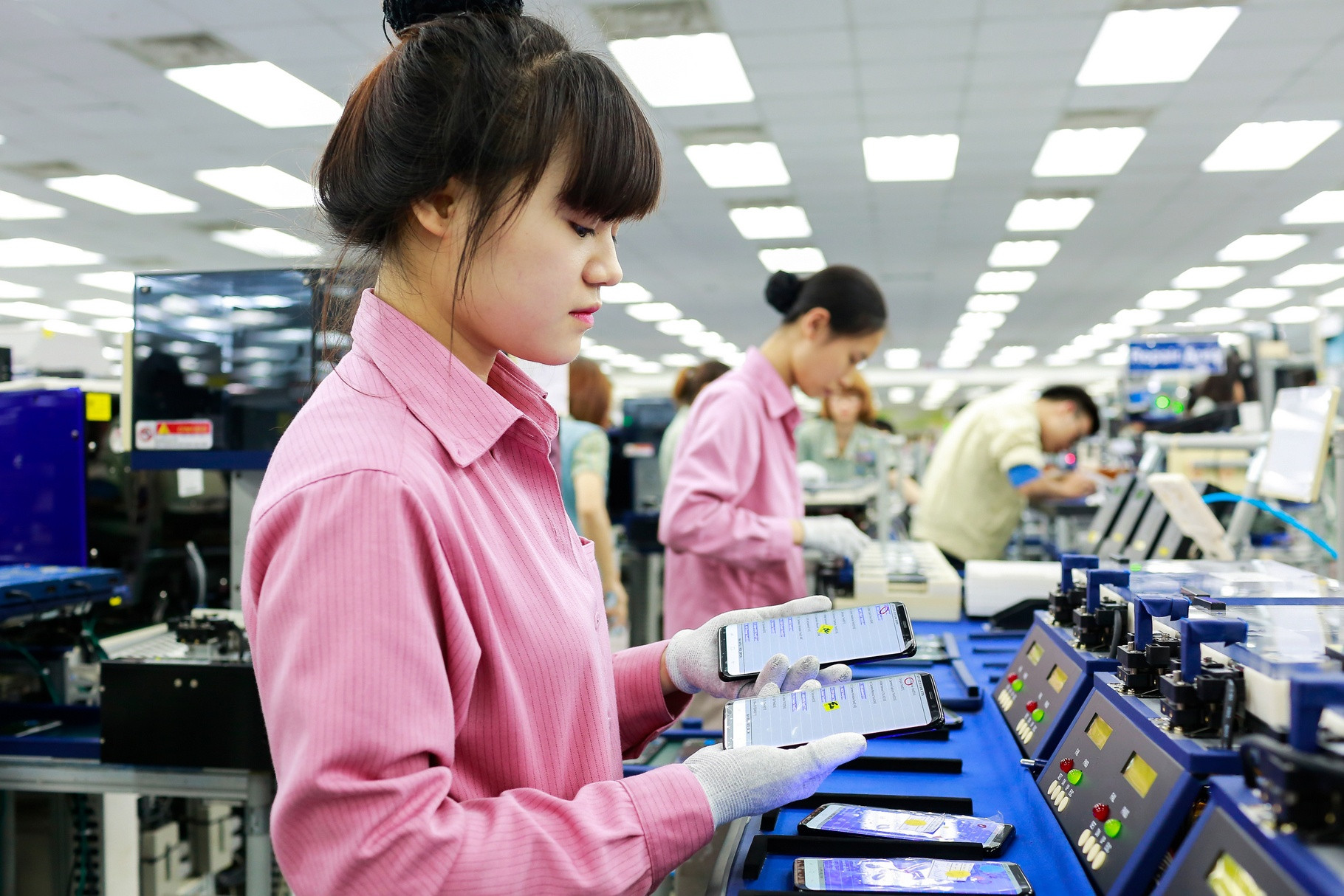 Thai Nguyen 삼성 공장에 스마트폰 생산 라인