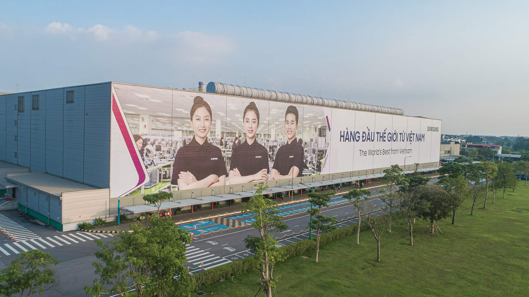Samsung's investment in a factory in Thai Nguyen since 2013 has expanded its investment capital to USD 7.5 billion.