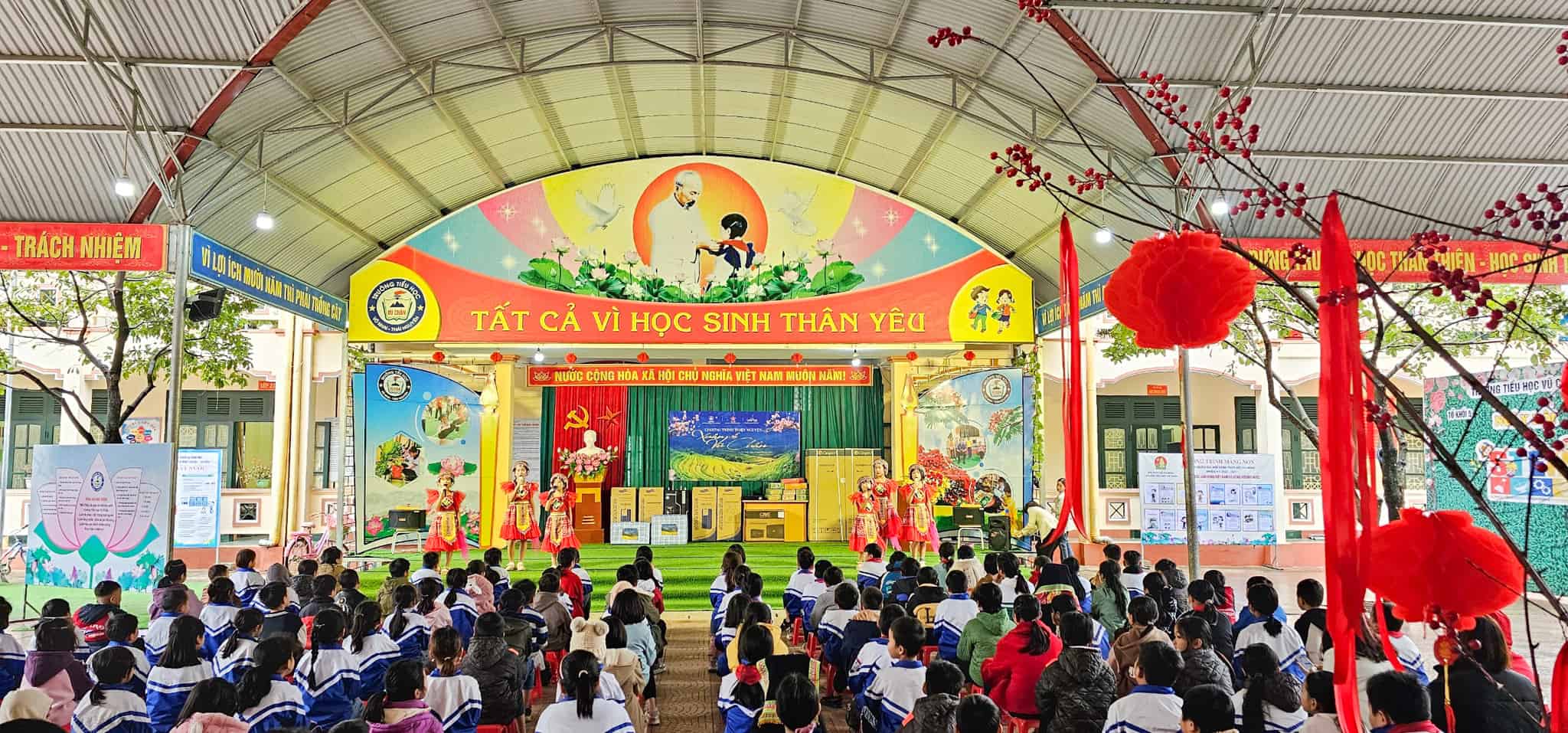 Trường Tiểu học Vũ Chấn, tại huyện vùng cao Võ Nhai, tỉnh Thái Nguyên